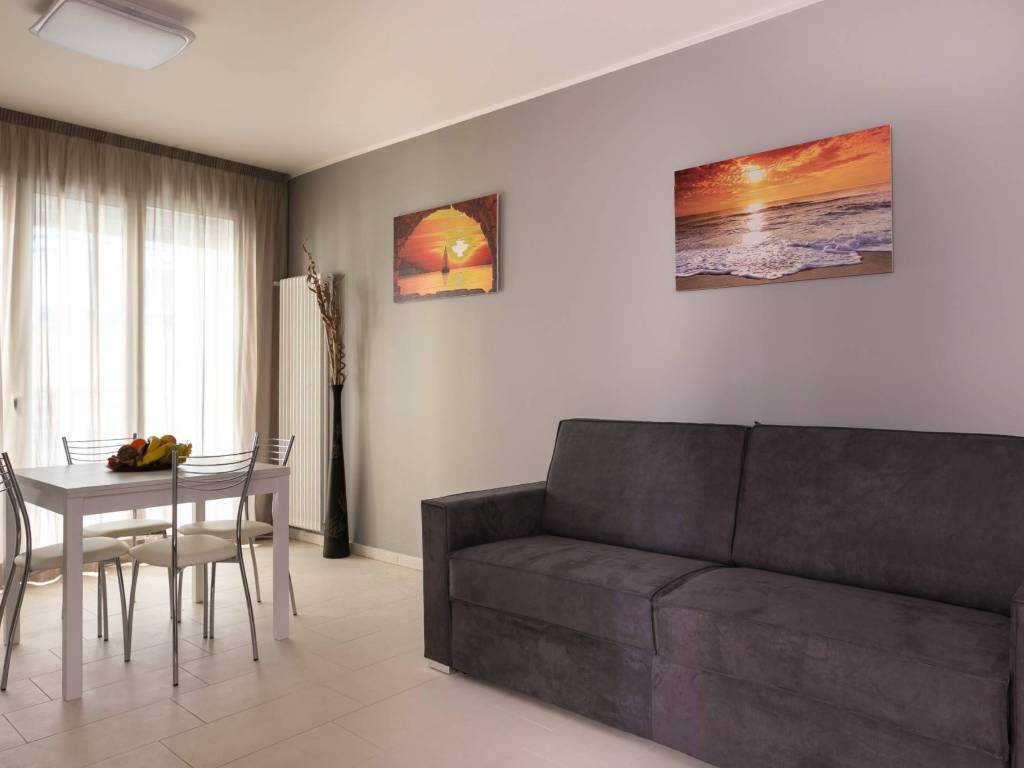 Appartamento a Rimini in Viale delle Colonie, 11 - Foto 4