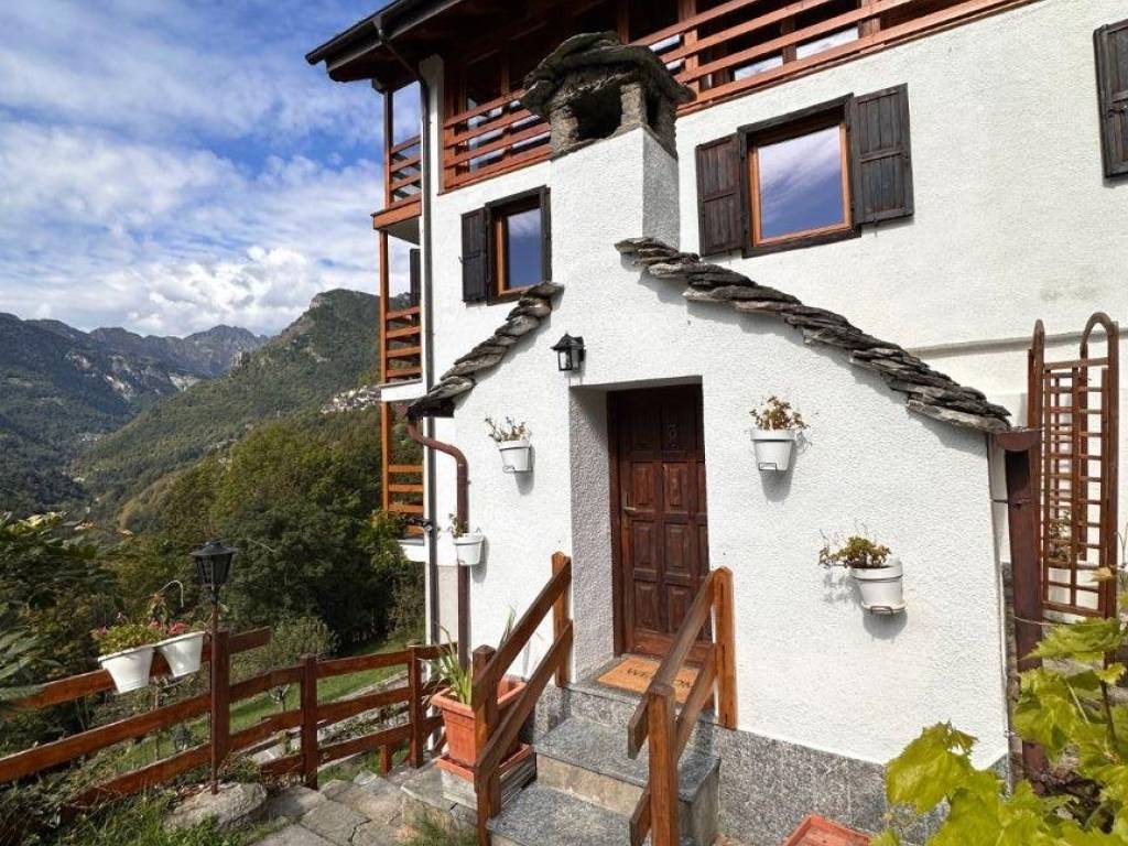 Villa a Rossa in Frazione Folecchio - Foto 2