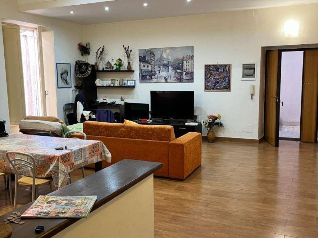 Appartamento a Formia in Piazza Tommaso Testa - Foto 5