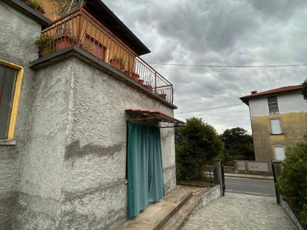 Appartamento a Biandronno in Via Roma, 6 - Foto 4
