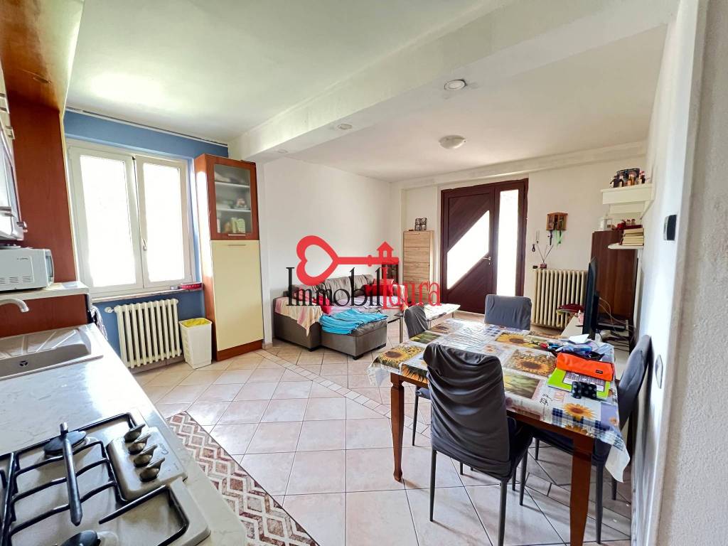 Appartamento a Bisuschio - Foto 5