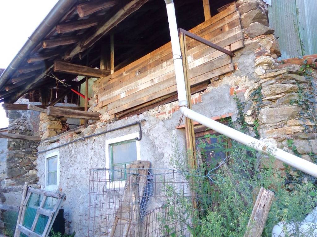 Rustico / casale a Borgosesia in Frazione Lovario - Foto 4