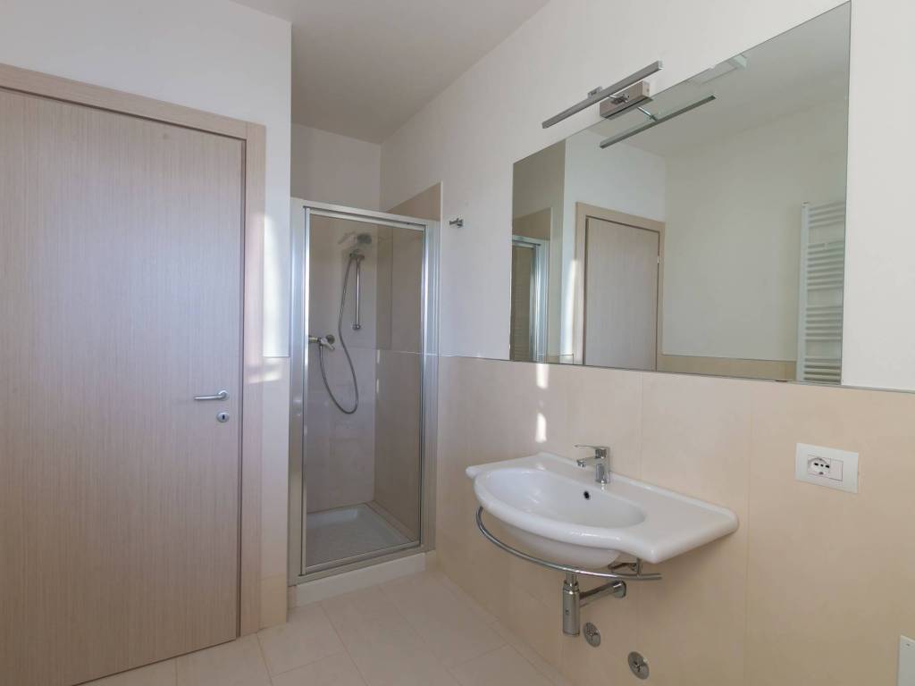 Appartamento a Rimini in Viale delle Colonie, 11 - Foto 2