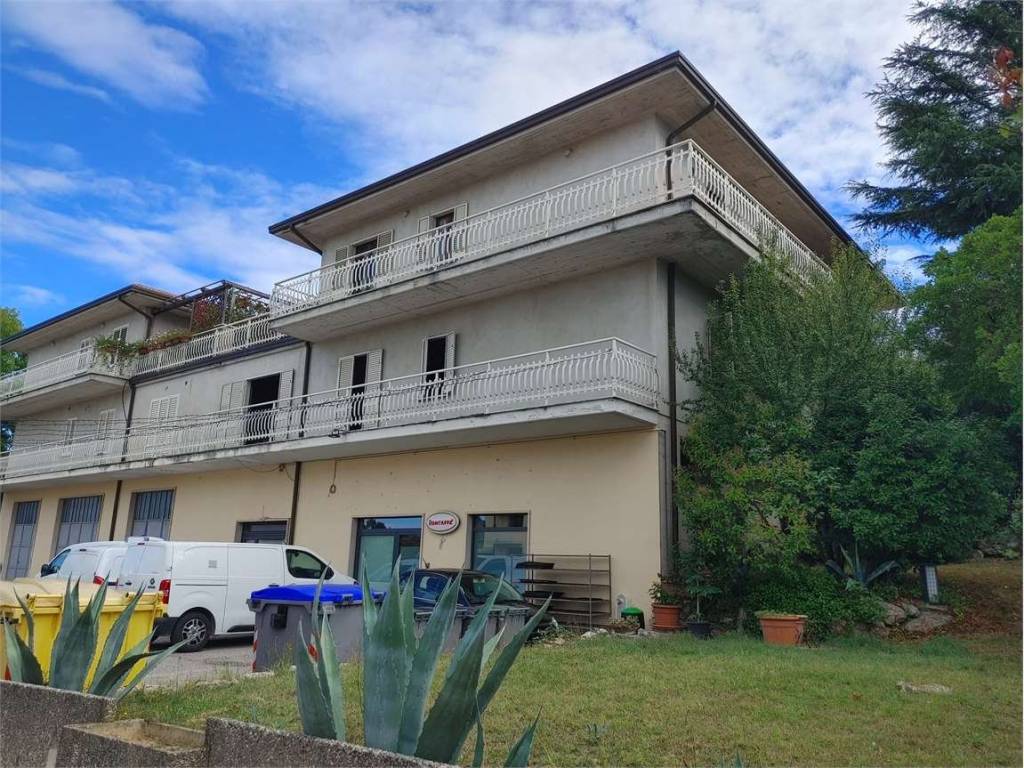 Villa a Giano dell'umbria - Foto 3