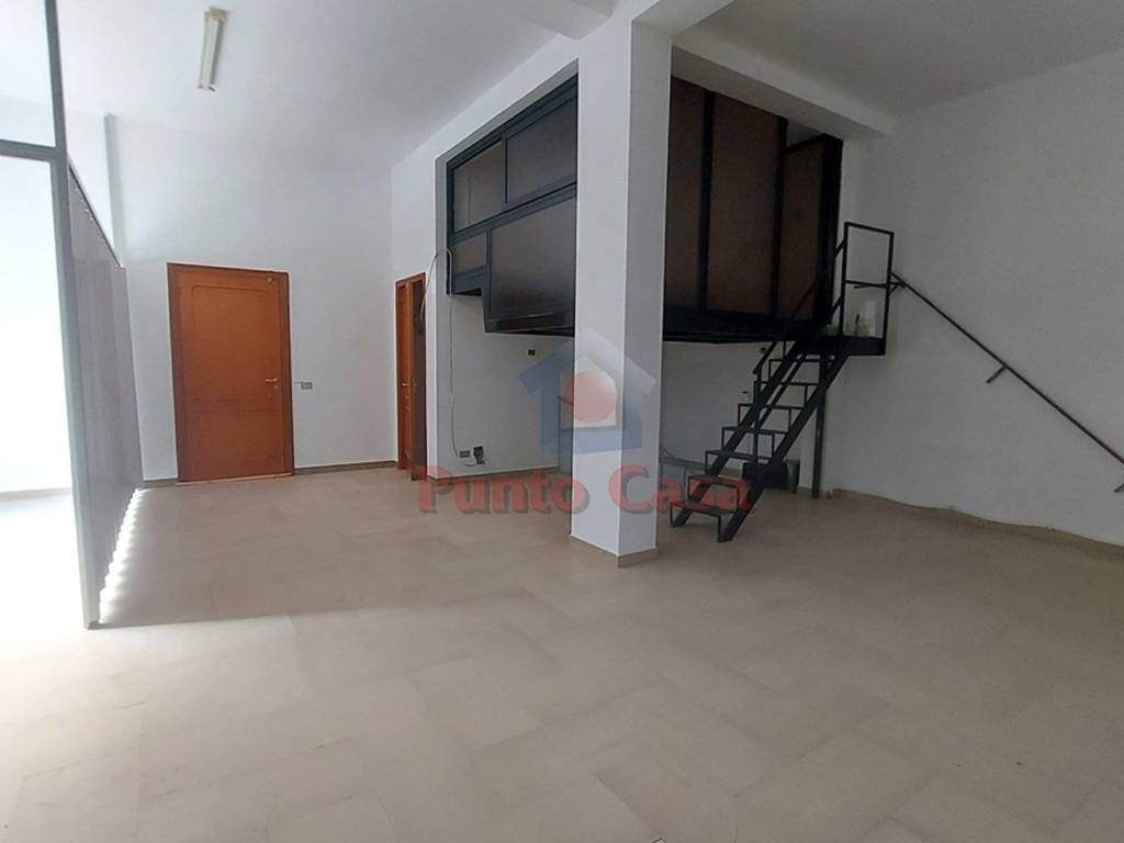 Immobile a Andria in Via Saccotelli e Lotti - Foto 4