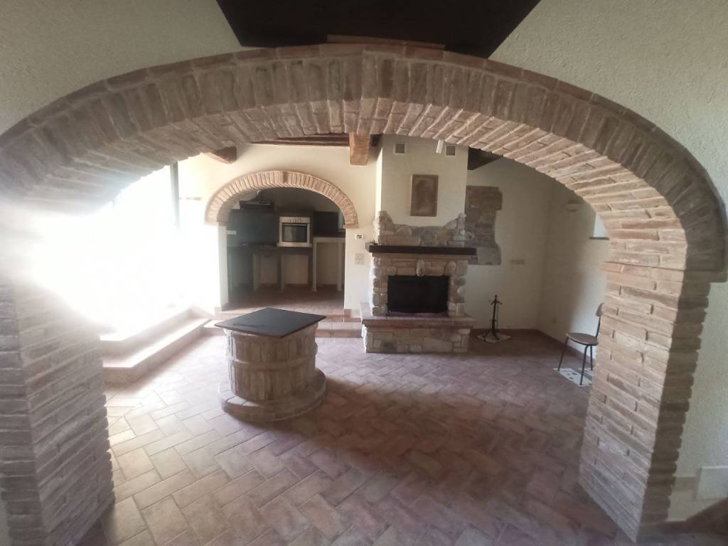 Appartamento a Castiglione del lago in Via Indipendenza, 58 - Foto 3