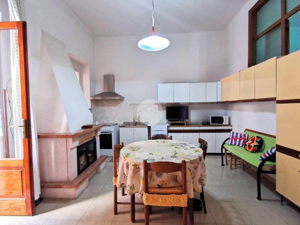 Casa indipendente a Lucera in Via Don Giovanni Minzoni, 48 - Foto 4