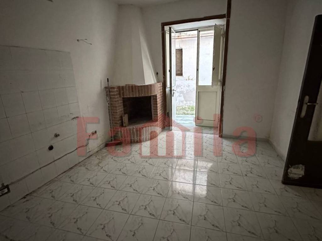 Casa indipendente a Quadrelle in Corso Umberto I - Foto 3