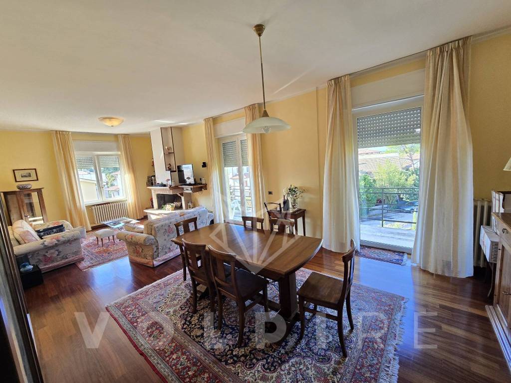 Appartamento a Foligno in Via Francesco Innamorati - Foto 3