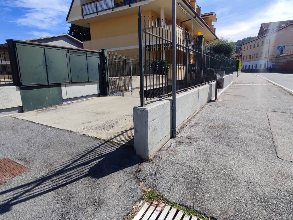 Box / garage a Saluzzo in Via Sant'Agostino, 38 - Foto 2
