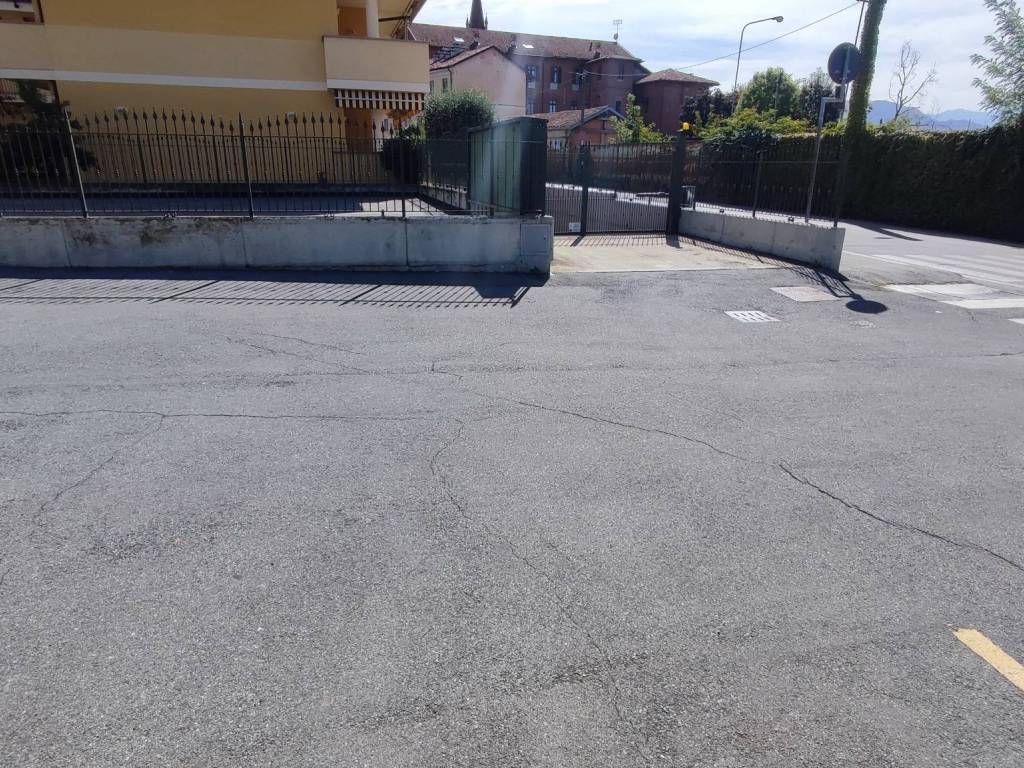 Box / garage a Saluzzo in Via Sant'Agostino, 38 - Foto 4