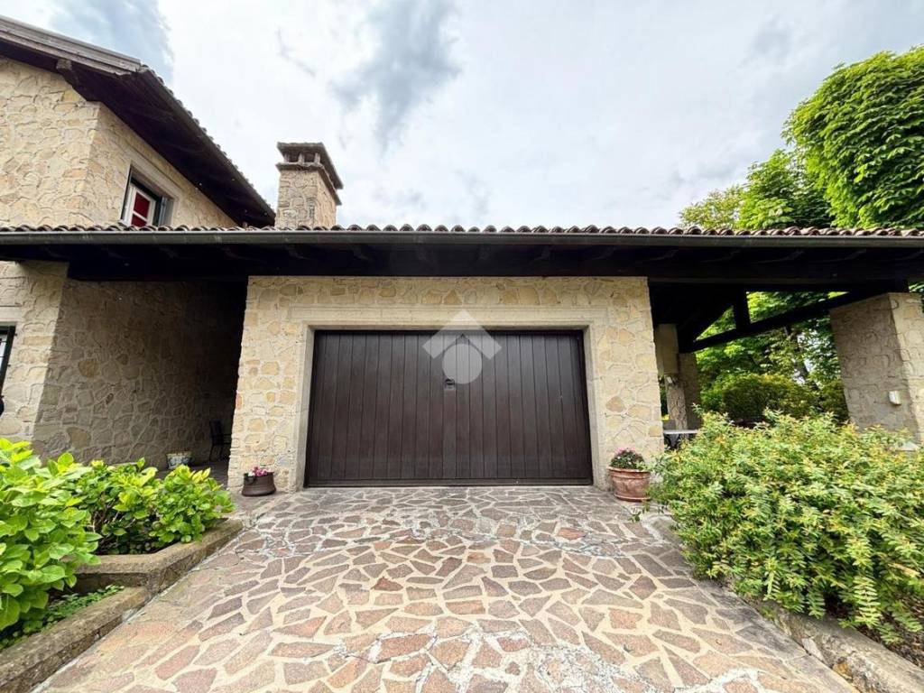 Villa a Ceva in VIA MADONNA DI CAMPAGNA, 32 - Foto 3