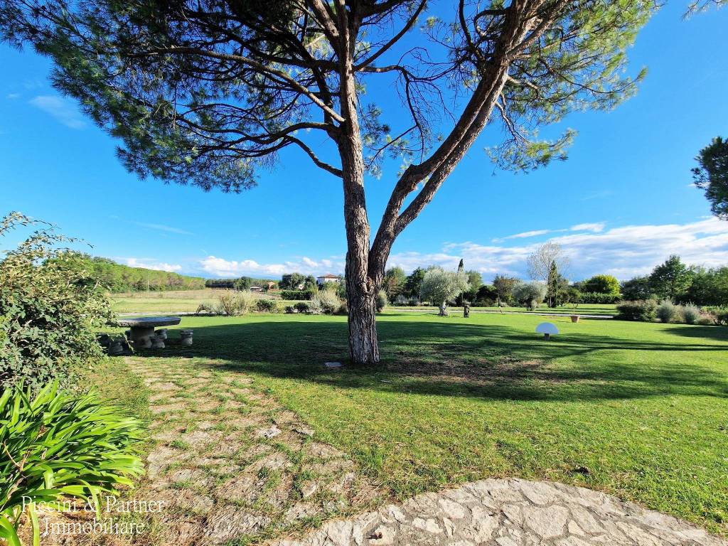 Villa a Castiglione del lago in Località Ferreto - Foto 4