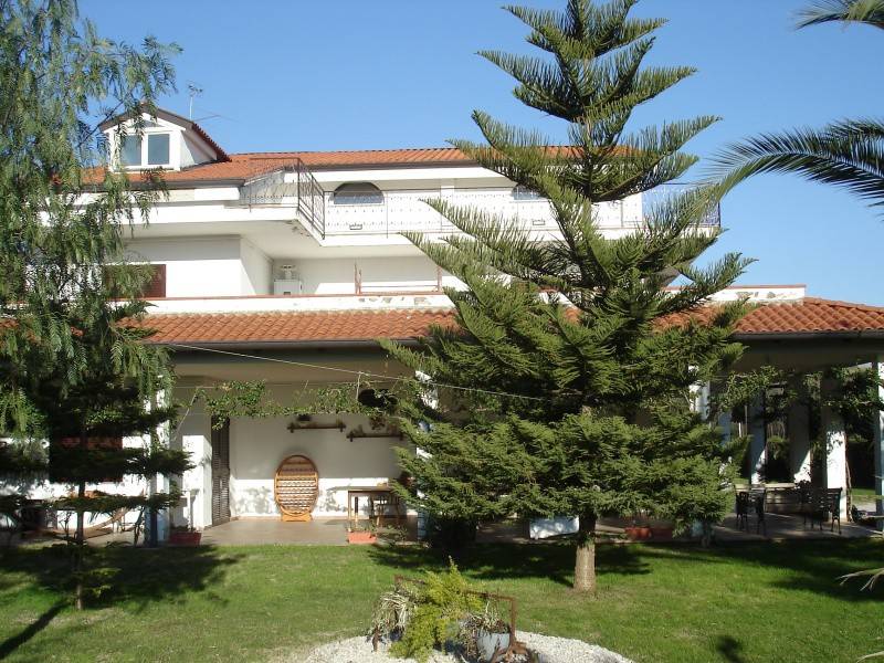 Villa a Falciano del massico in Via Vellaria - Foto 2