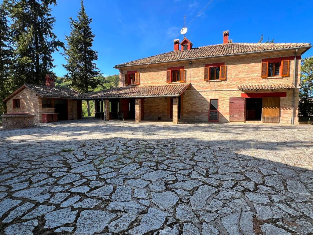 Rustico / casale a Mombaroccio in Strada Provinciale Mombaroccese - Foto 3