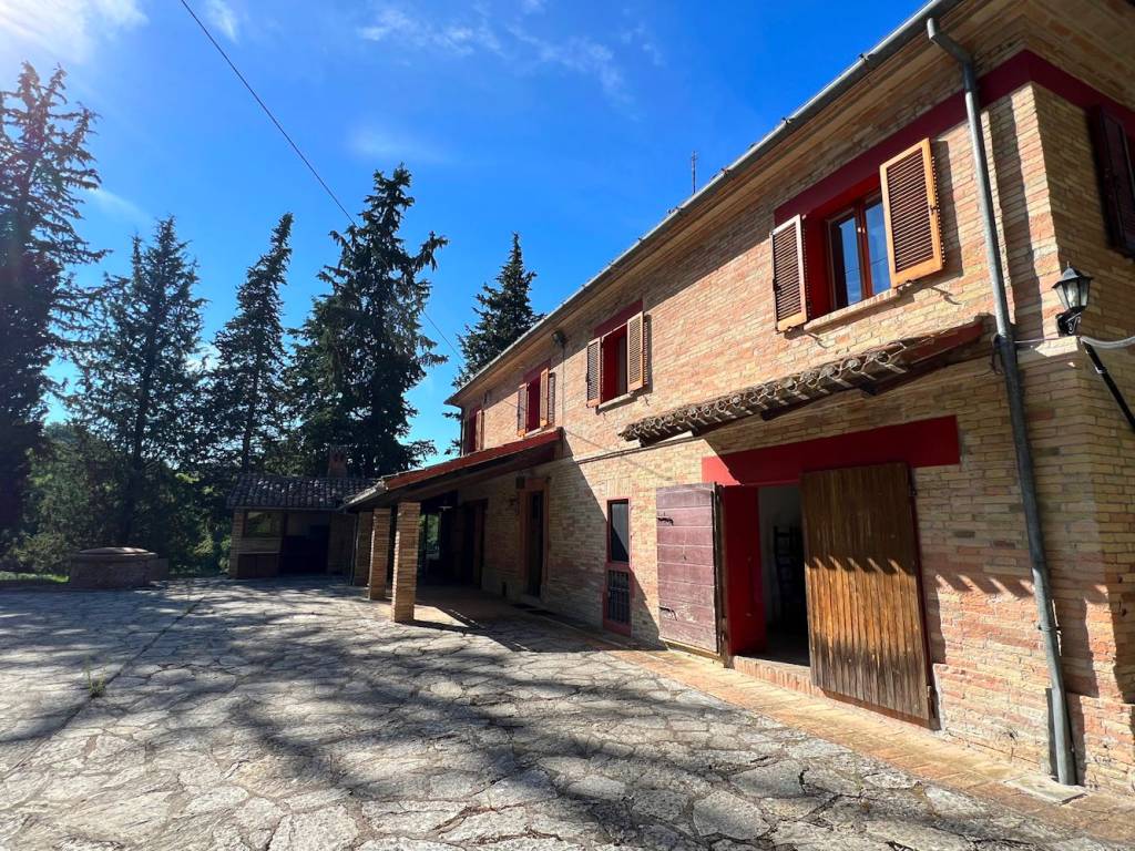 Rustico / casale a Mombaroccio in Strada Provinciale Mombaroccese - Foto 5