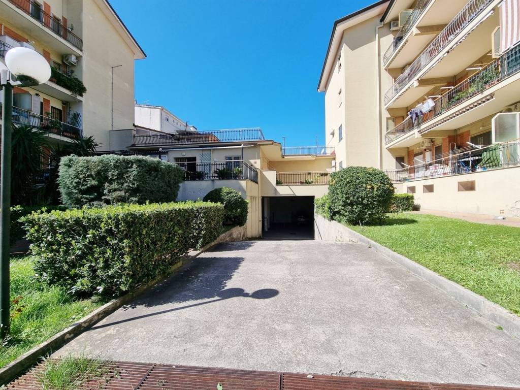 Appartamento a Caserta in Via Petrarca , 57 - Foto 2