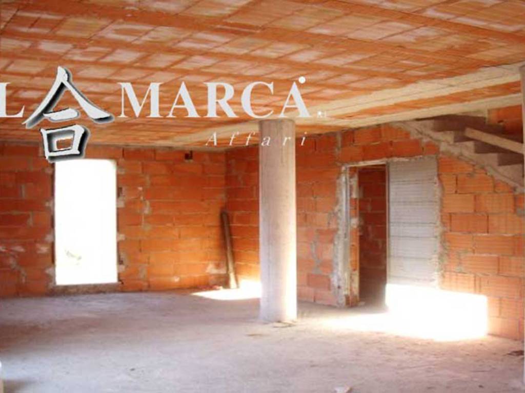 Villa a Borso del grappa in Via Crosera Borso, 8 - Foto 3