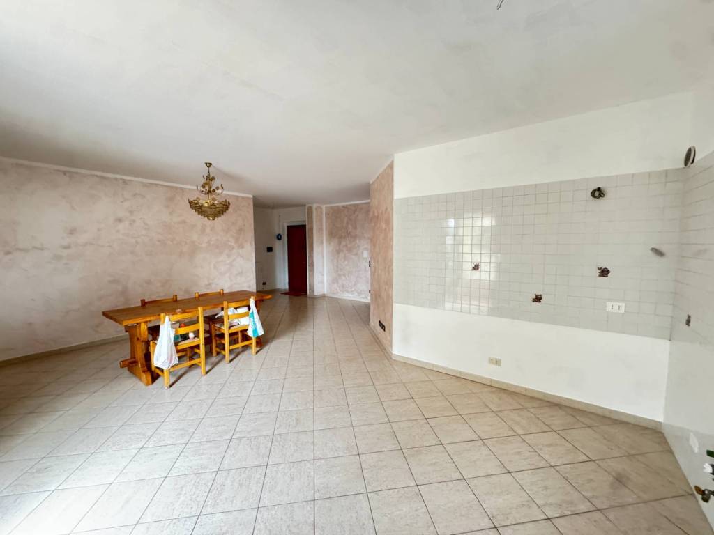 Appartamento a Fermo in Via Francesco Egidi - Foto 2
