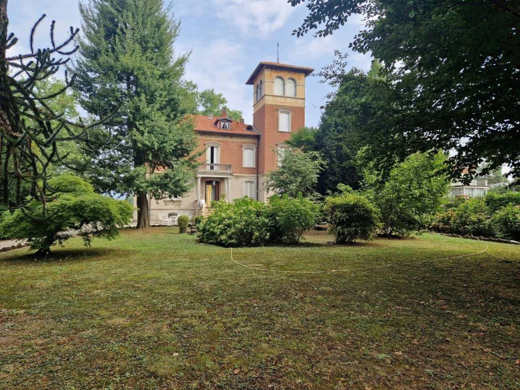 Villa a Vedano olona in Vicolo Cohen - Foto 2