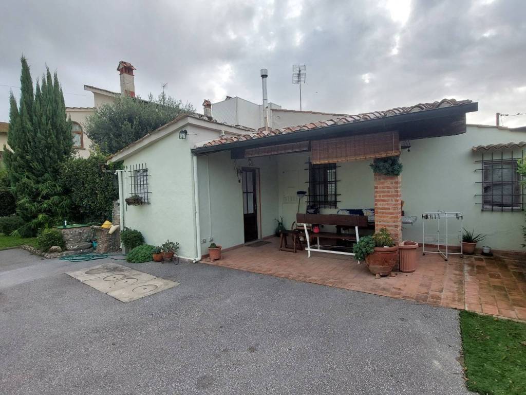 Villa a Prato in Via Albertesca, 14 - Foto 5