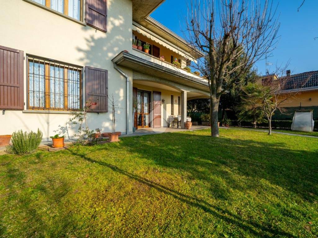 Villa a Gattatico in Via Ulisse Carmi, 1 - Foto 2