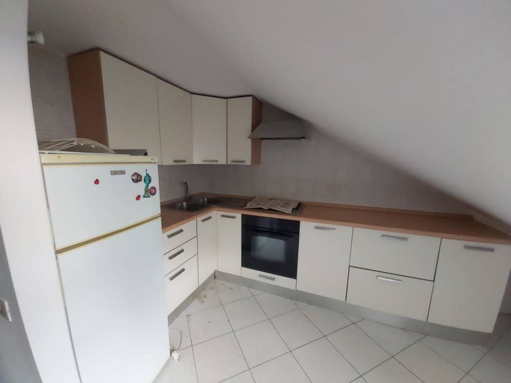 Attico / mansarda a Montoro in Via Tenente Luigi Salsano - Foto 3