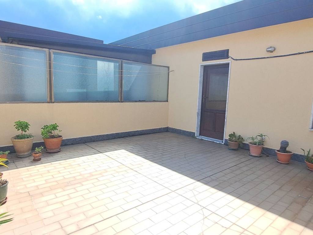 Attico / mansarda a Vibo valentia in Via Dante Alighieri, 44 - Foto 3