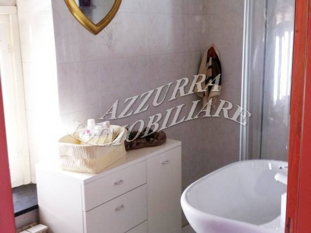 Appartamento a Albissola marina in Via Giulio II - Foto 4