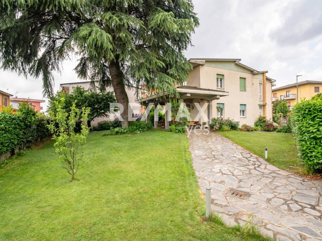 Villa a Sant'angelo lodigiano in Via Armando Diaz, 50 - Foto 3