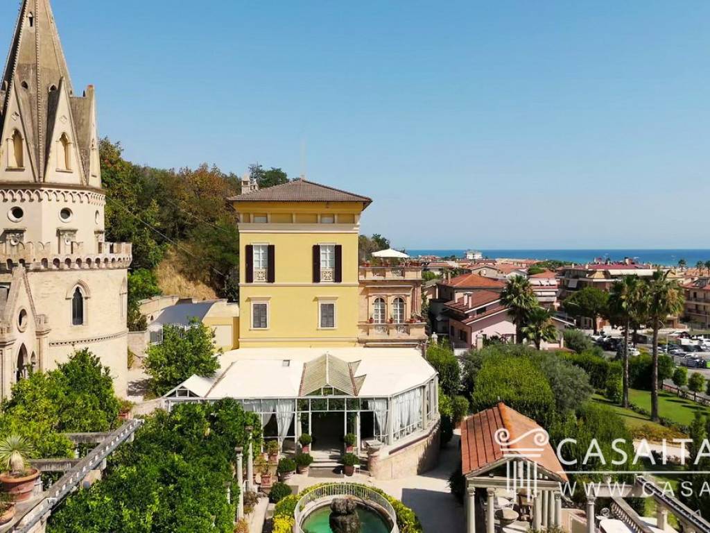 Villa a Cupra marittima in Via Adriatica Nord, 94 - Foto 2