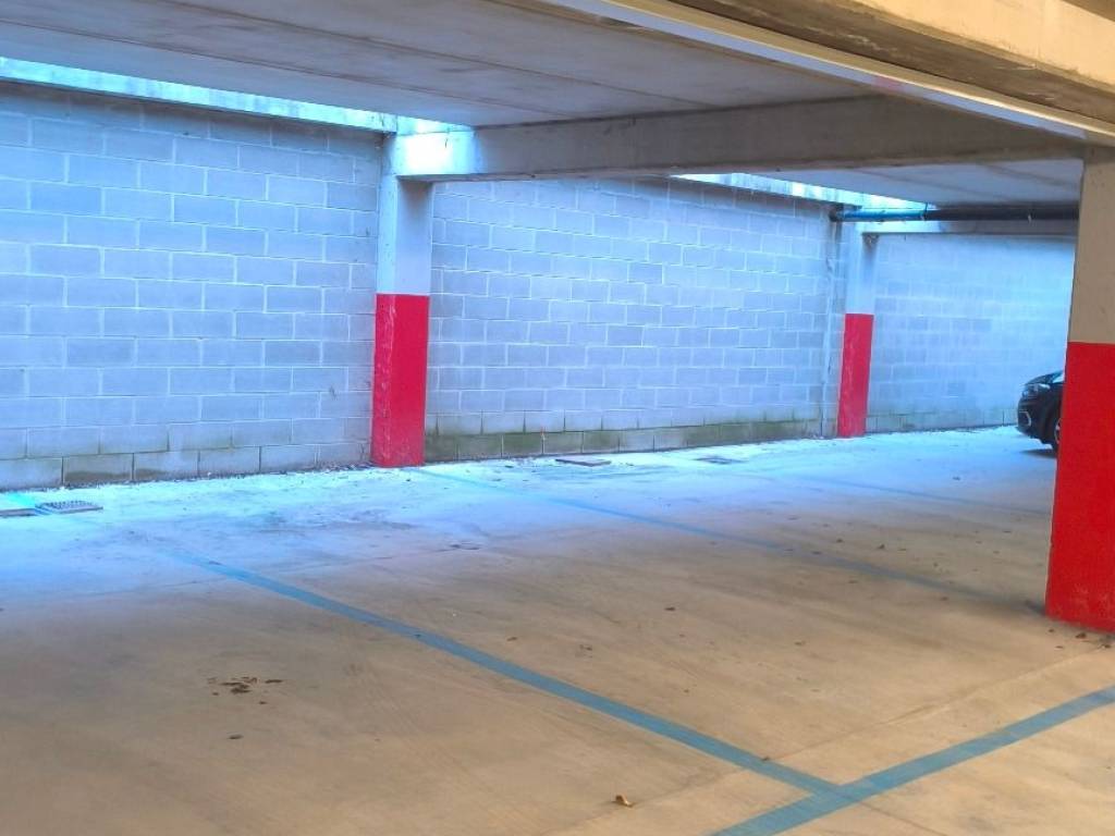 Box / garage a Mantova in Via Andrea da Schivenoglia - Foto 2