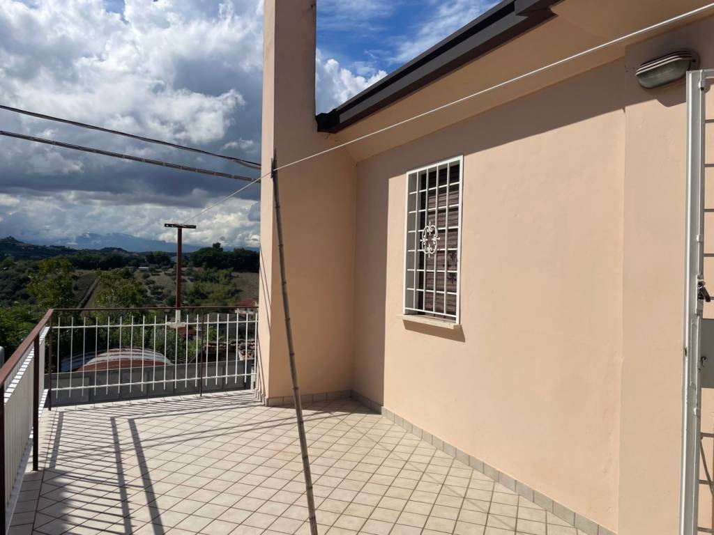 Casa indipendente a Pescara in Via Colle Innamorati, 184 - Foto 3