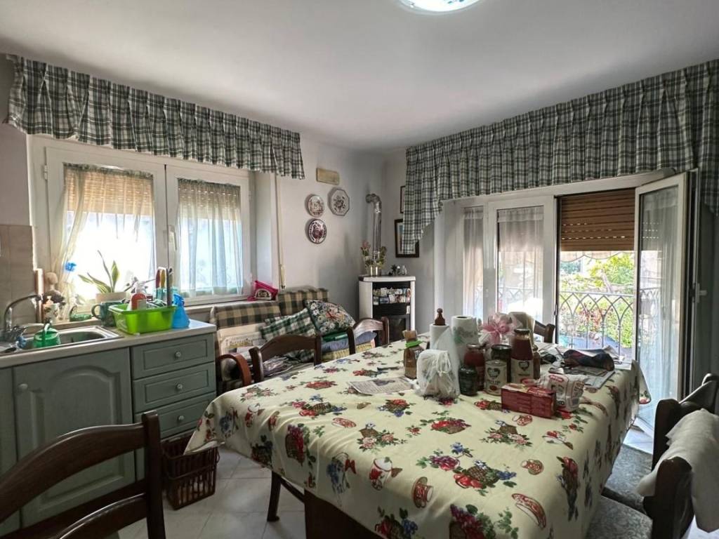 Casa indipendente a San benedetto del tronto in Via Nino Bixio - Foto 3