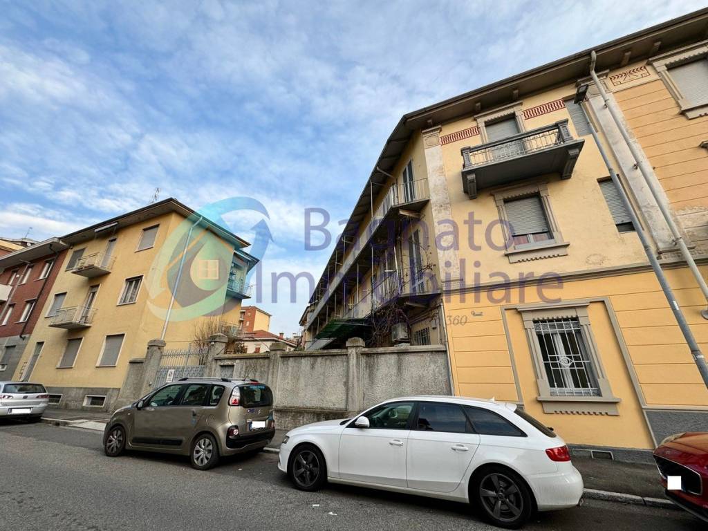Palazzo / stabile a Novara in Viale Roma, 42 - Foto 4