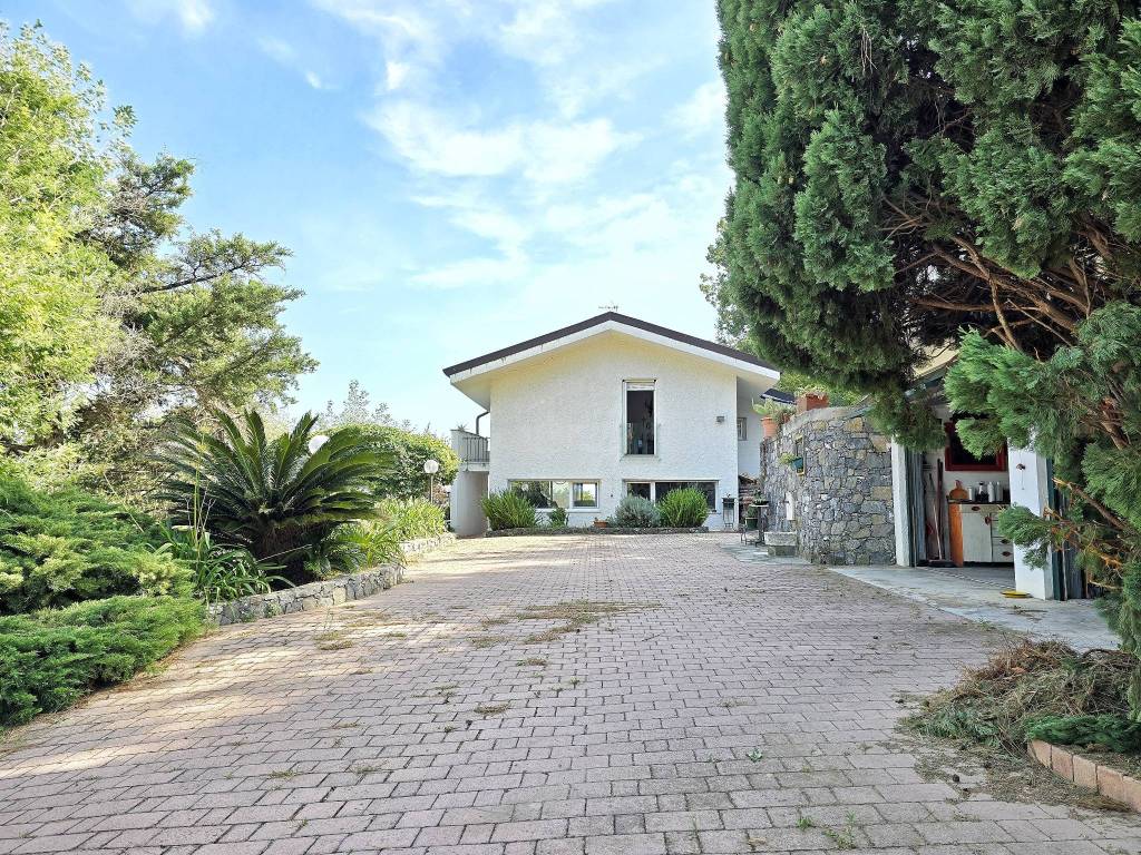 Villa a Boissano in Via Fornaci - Foto 5