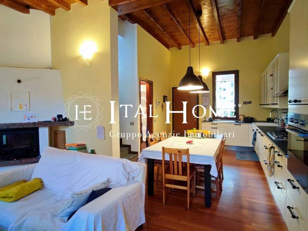 Appartamento a Osnago in Via Roma - Foto 4