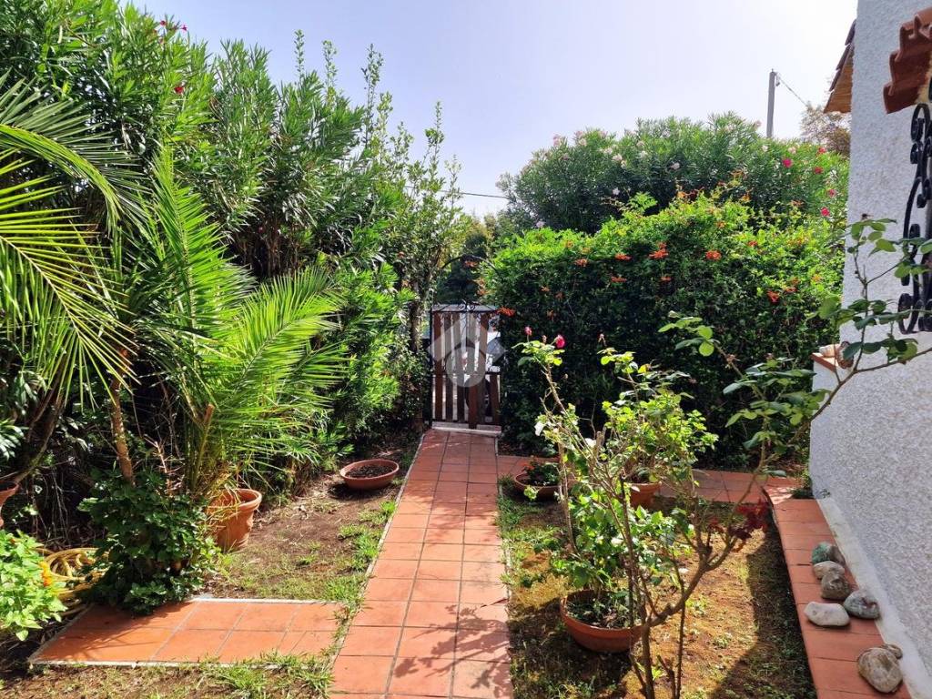 Villa a San felice circeo in Via Terracina, 127 - Foto 2