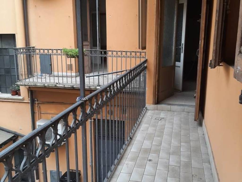 Appartamento a Cremona in Via Ferruccio Ghinaglia - Foto 3