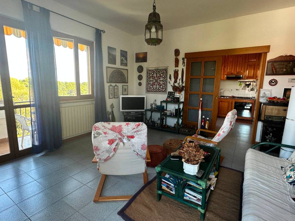Appartamento a Rosignano marittimo in Via Solferino - Foto 3