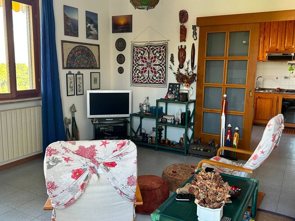 Appartamento a Rosignano marittimo in Via Solferino - Foto 4