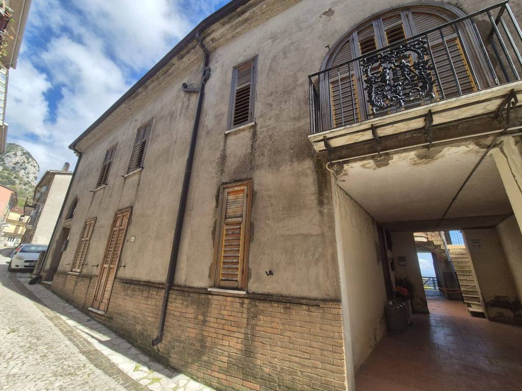 Villa a Summonte in Via Varra - Foto 2