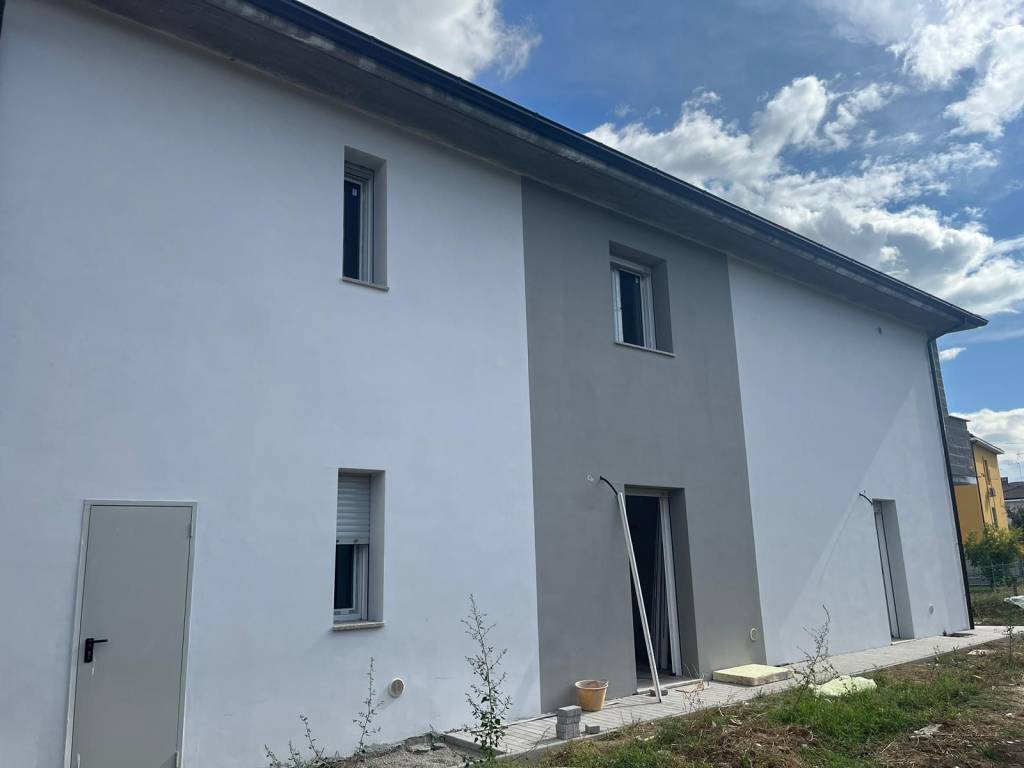 Appartamento a Castelfranco emilia in Via Commenda - Foto 5