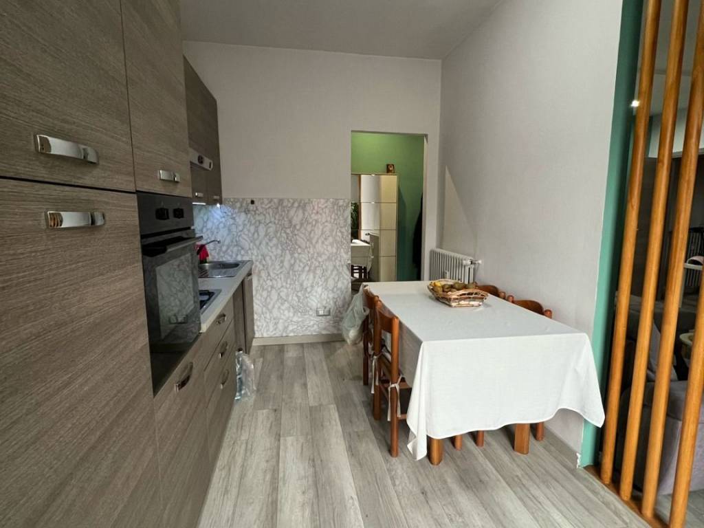 Appartamento a Costa volpino in Via Roma - Foto 4