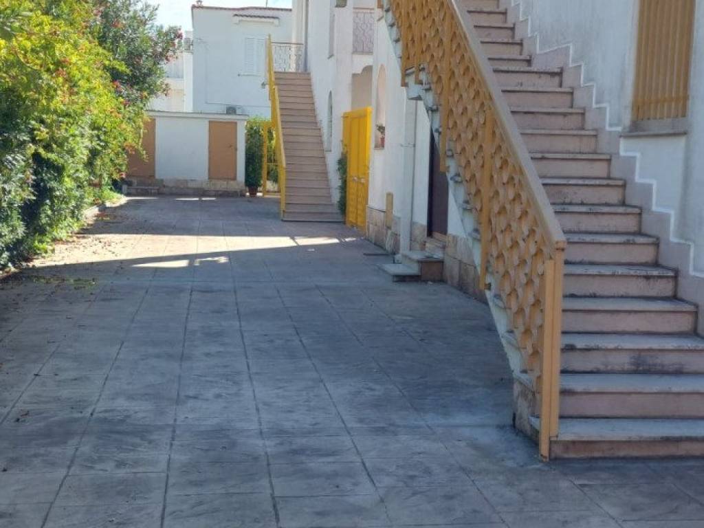 Appartamento a Manfredonia in Viale Cardiva Bartolomeo della Cueva, 35 - Foto 3