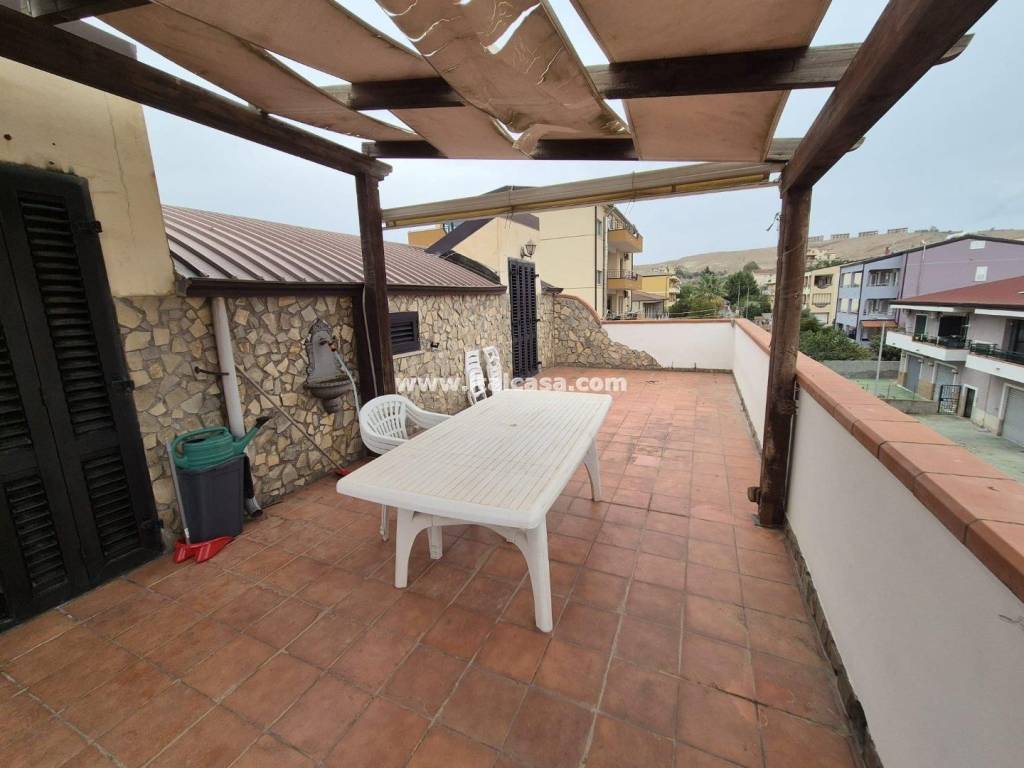 Appartamento a Crotone in VIA IRLANDA - Foto 3