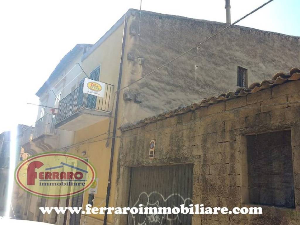 Casa indipendente a Scicli in Via Spadaro - Foto 3