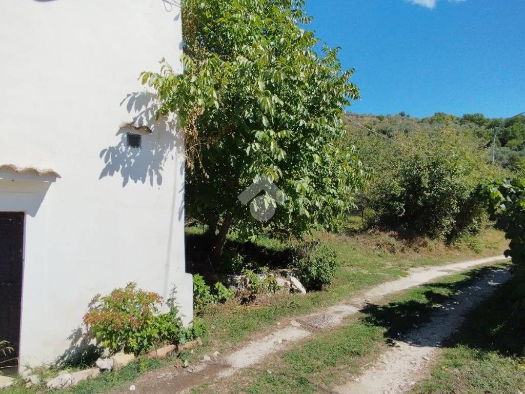 Casa indipendente a Cervaro in Via Acquacandida, 17 - Foto 3