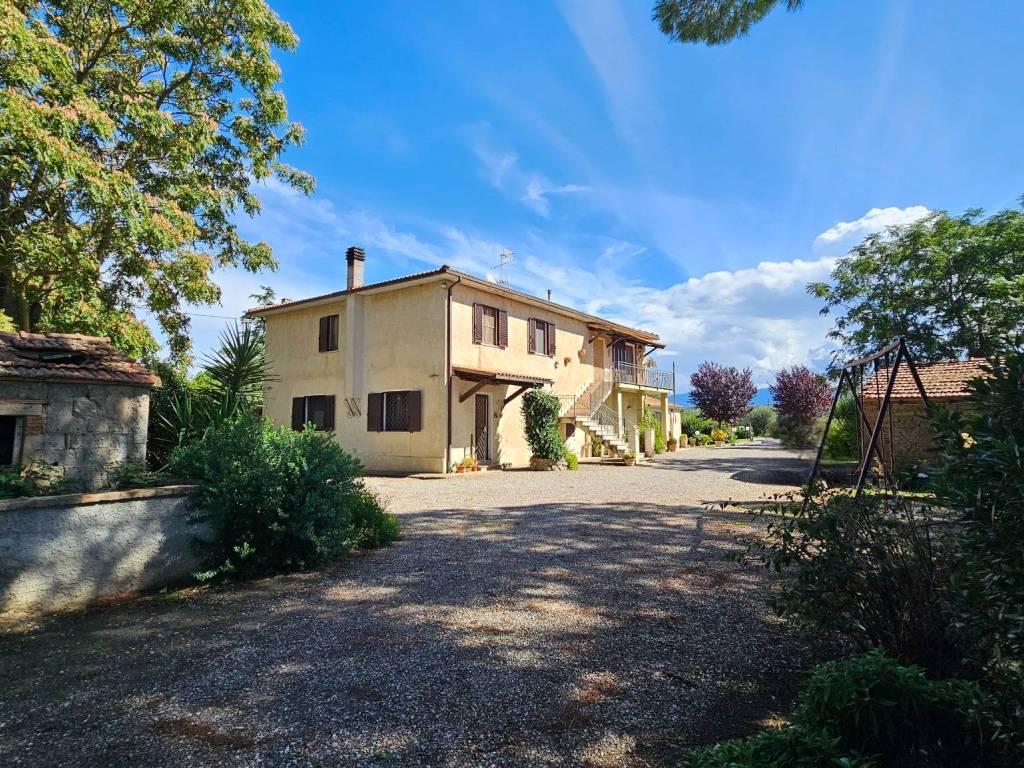 Rustico / casale a Campagnatico in Piazza Don Giovanni Minzoni - Foto 2