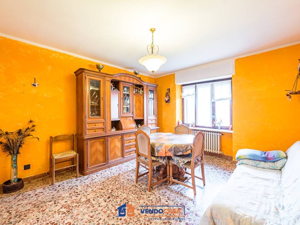 Villa a Costigliole saluzzo in Via Savigliano, 46 - Foto 5